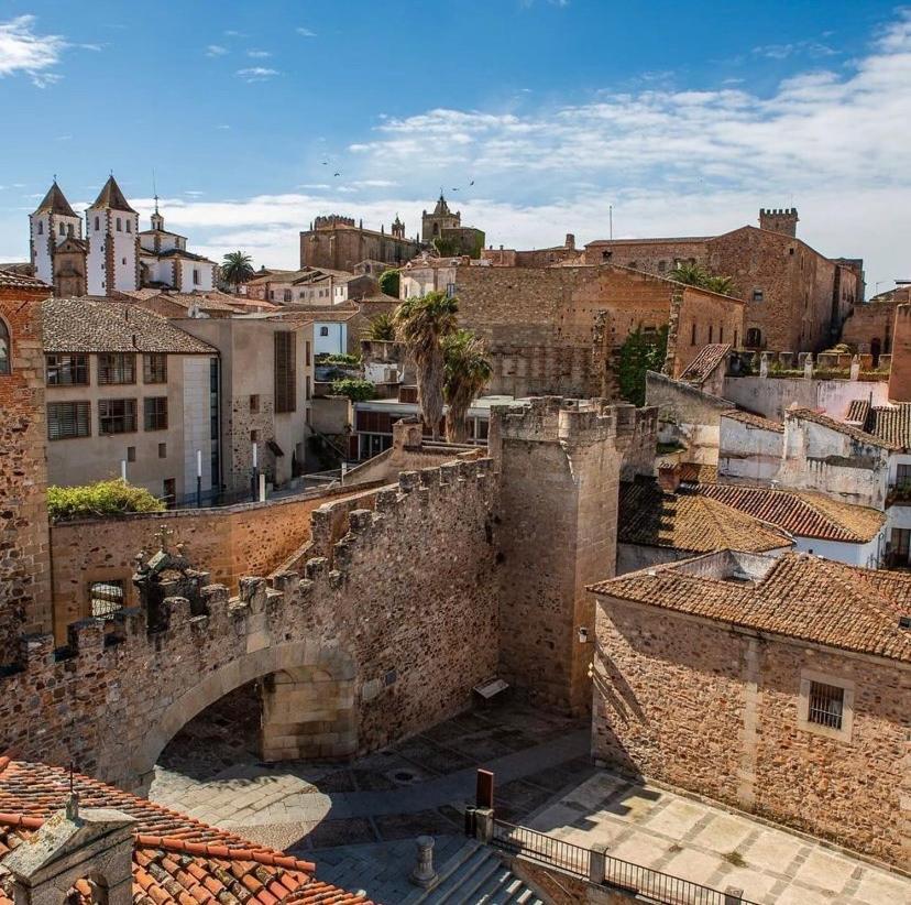 Caceres De Cine Apartment Exterior photo